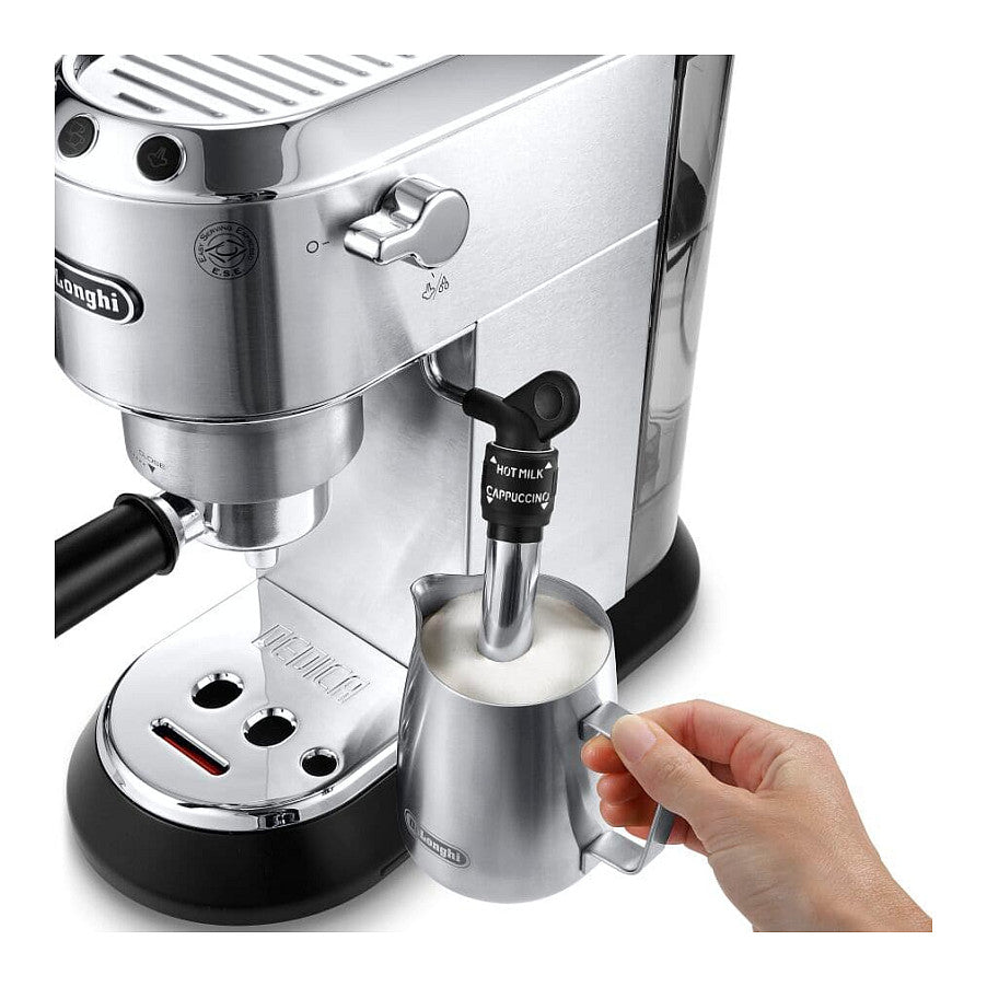 Máquina de Café DeLonghi EC685.M - DeLonghi