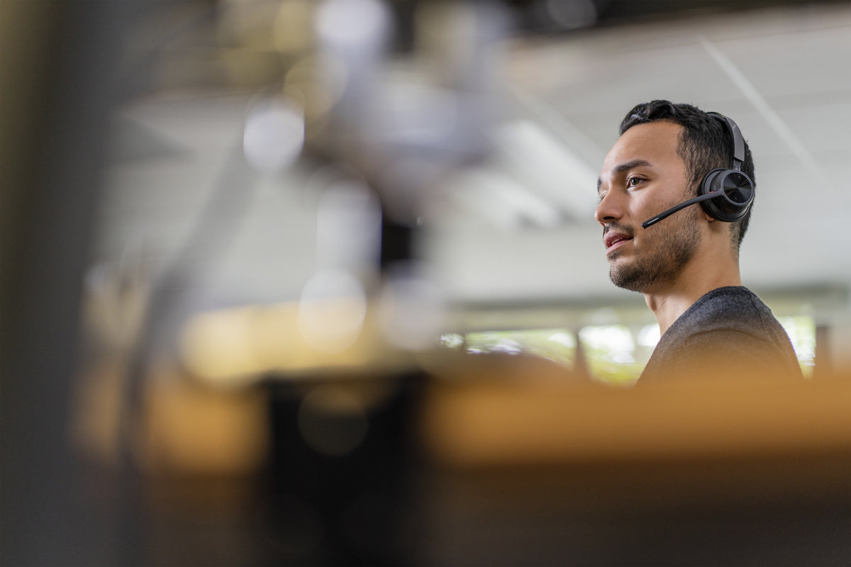 Auscultadores Plantronics/Poly Voyager 4320 MS / 77Y98AA preto - imagem 4