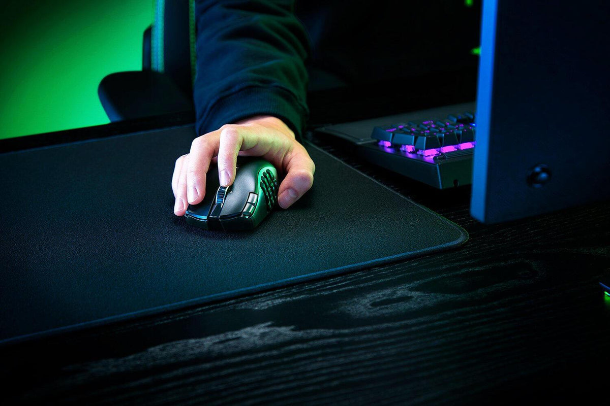 Rato Razer Naga V2 HyperSpeed / RZ01-03600100-R3G1 preto - imagem 7