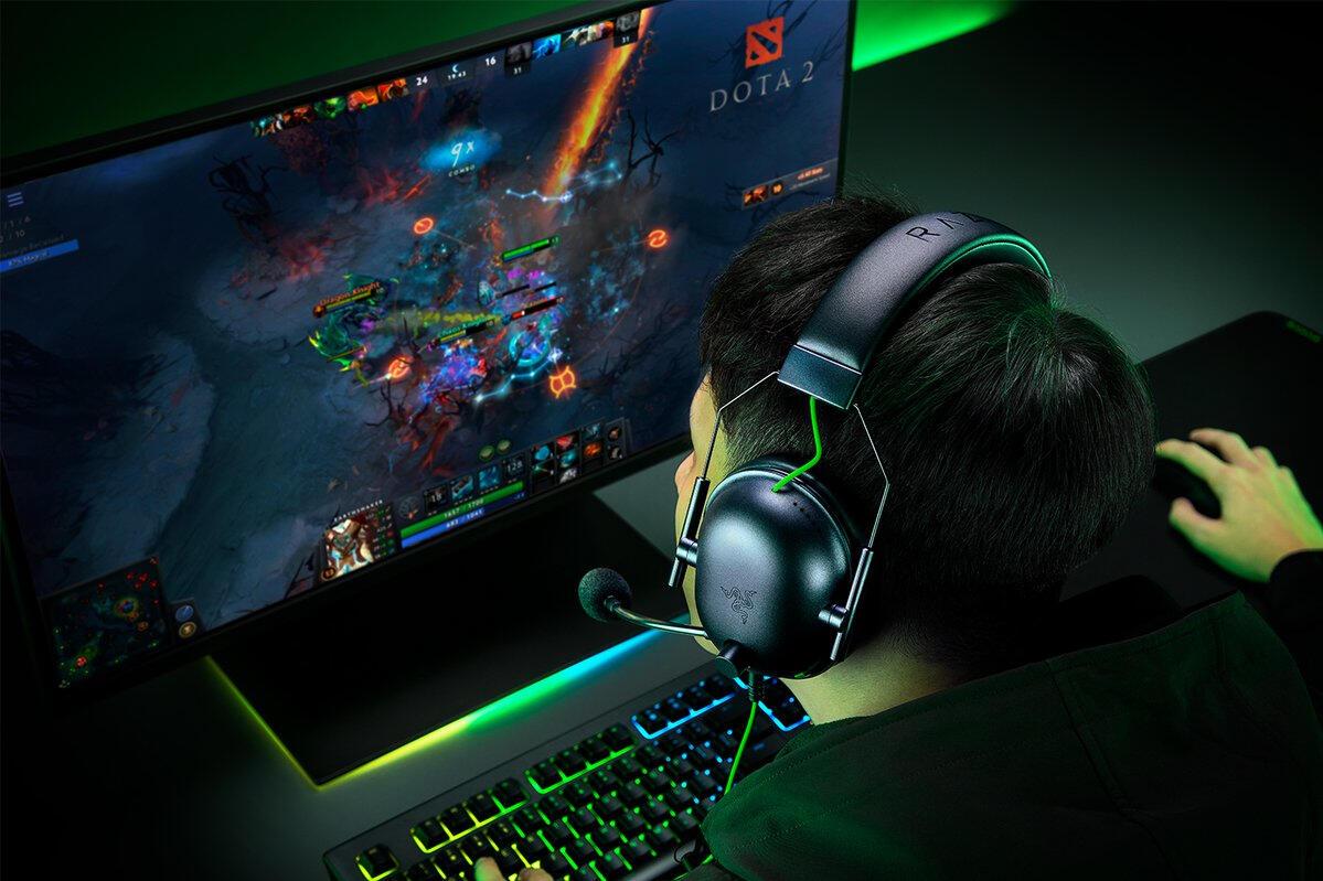 Auscultadores Razer BlackShark V2 X / RZ04-03240100-R3M1 preto, verde - imagem 12