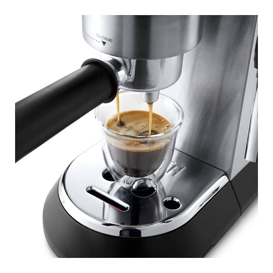 Máquina de Café DeLonghi EC685.M - DeLonghi