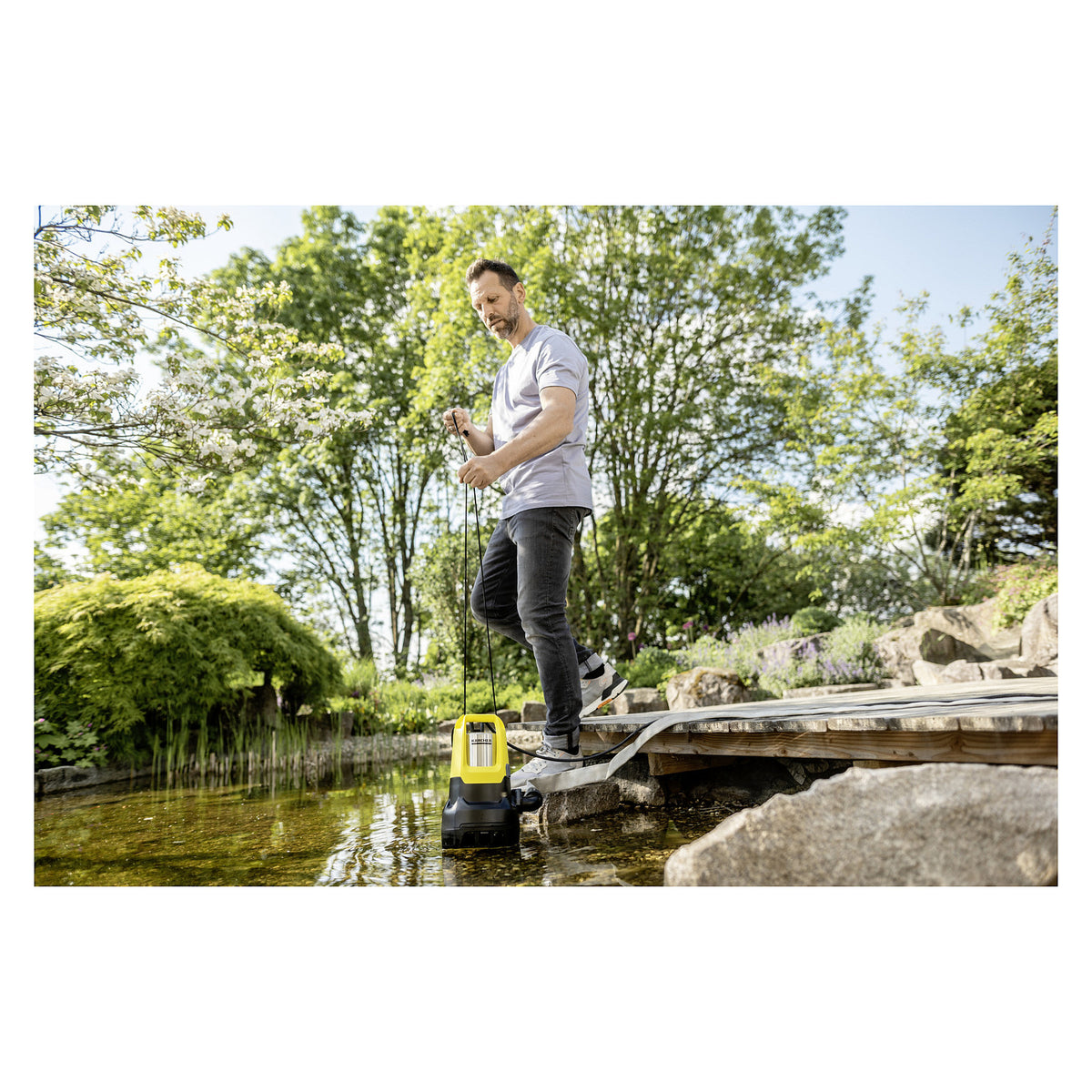 Aspirador Kärcher Entwsserungspumpe SP 22.000 Dirt Level Sensor, Tauch- / Druckpumpe (gelb / Preto, 750 Watt, fr Schmutzwasser) - Kärcher