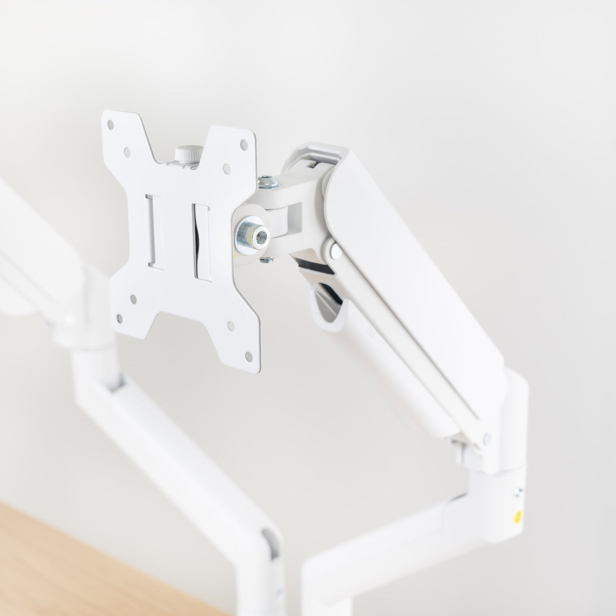Suporte de Monitor Tooq mesa DB1434TNR-W 2 brazo 13-34 Branco - imagem 6