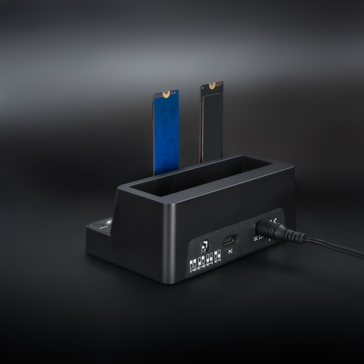Caixa para Disco Tooq DockStation 2xSSD M.2NVMe+SATA 2.5/3.5 Clone - imagem 7
