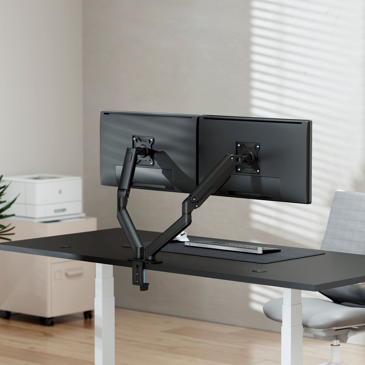 Suporte de mesa com contrapeso para 2 monitores Aisens DT32TSR-451/ giratório/ inclinável/ 9kg