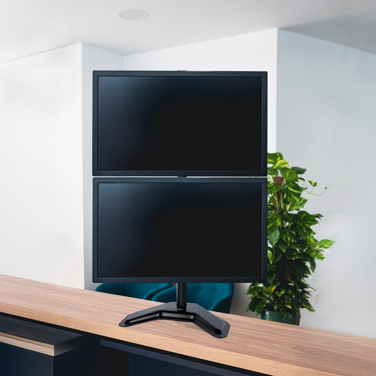 Suporte TV Tooq mesa DB1703TNV-B 2 brazos Vertical - imagem 9