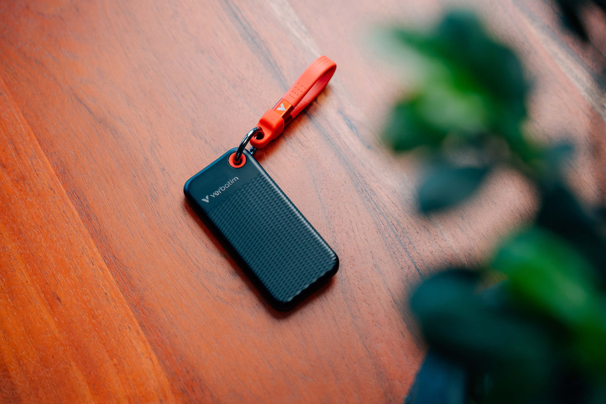 Disco SSD Verbatim External Pocket 1TB / 32192 preto, vermelho - imagem 5