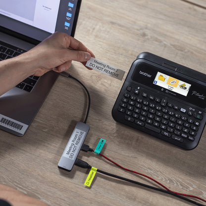 Impressora Brother Rotuladora Electronica PTD610BTVP - imagem 7