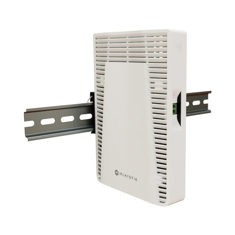 Switch de Rede MikroTik CRS304-4XG-IN 4x10GbE 1xGbE - imagem 4