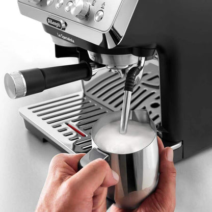 Máquina de Café De’Longhi a Specialista Arte EC9155.MB / EC9155.MB preto, stainless steel Standard - imagem 12