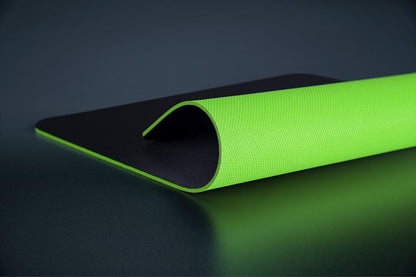 Tapete de Rato Razer Gigantus V2 / RZ02-03330400-R3M1 preto, verde - imagem 3