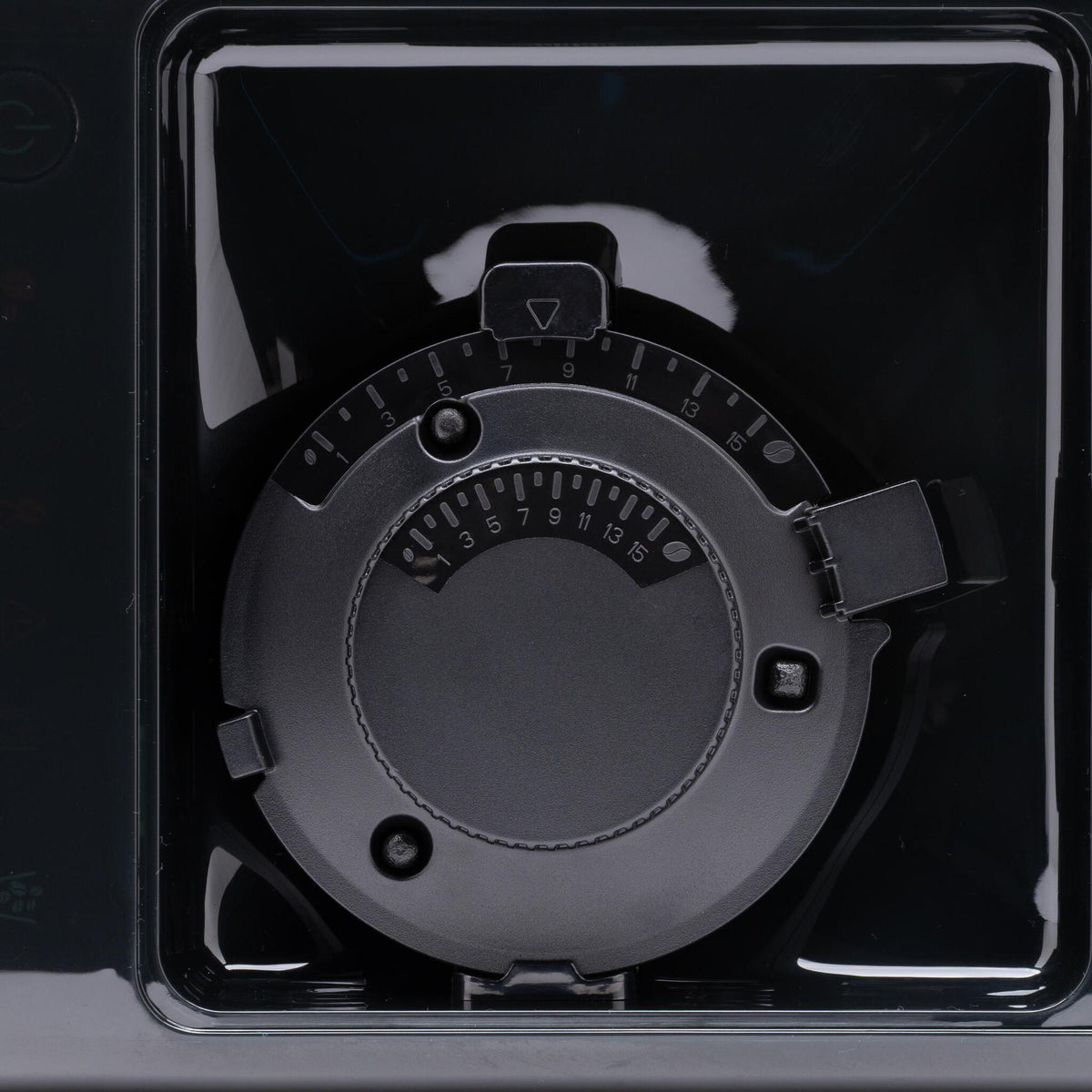 Máquina de Café TORNADO TCM-9008A-GS preto - imagem 28